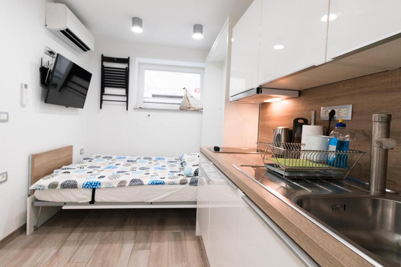 Room At Vacation Station Πιράν Εξωτερικό φωτογραφία